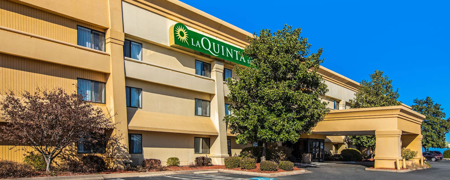 La Quinta Inn & Suites by Wyndham N Little Rock-McCain Mall